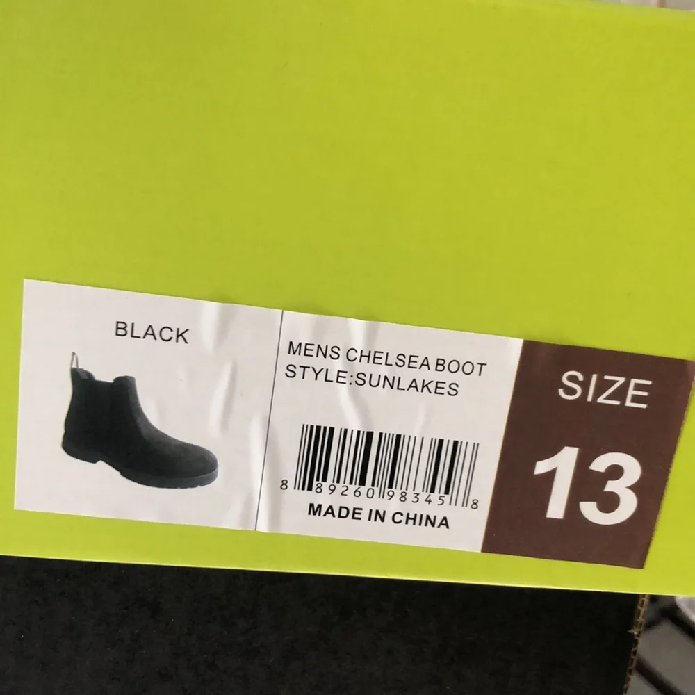 Eddie Bauer Men’s Black Chelsea Boots